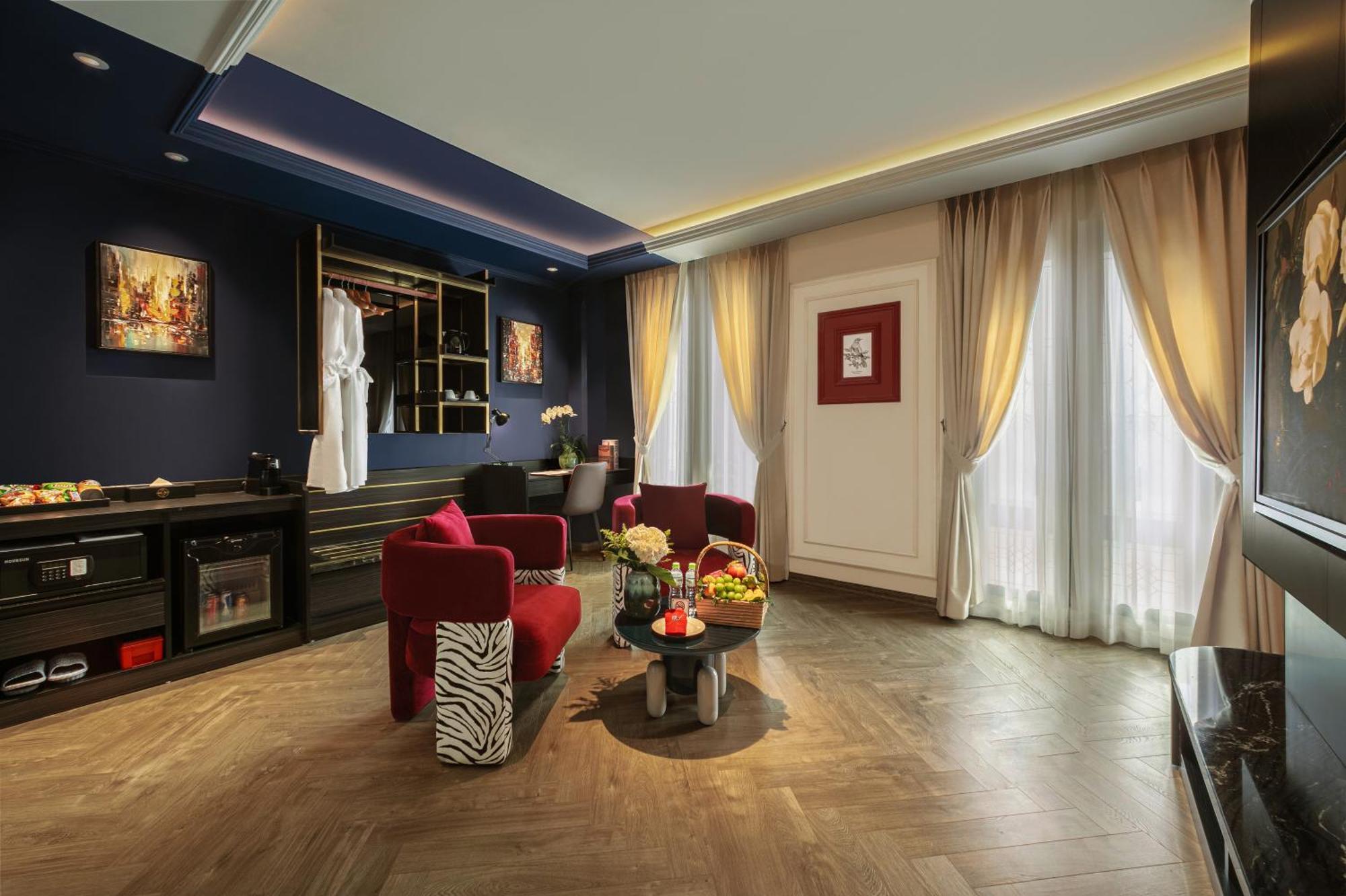 Premier Suite - Raam - Uitzicht op de Stad